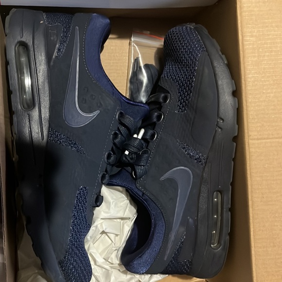 Men airmax zero QS 8.5